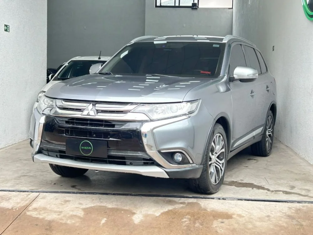 Mitsubishi OUTLANDER 2.0 16V 160cv Aut.