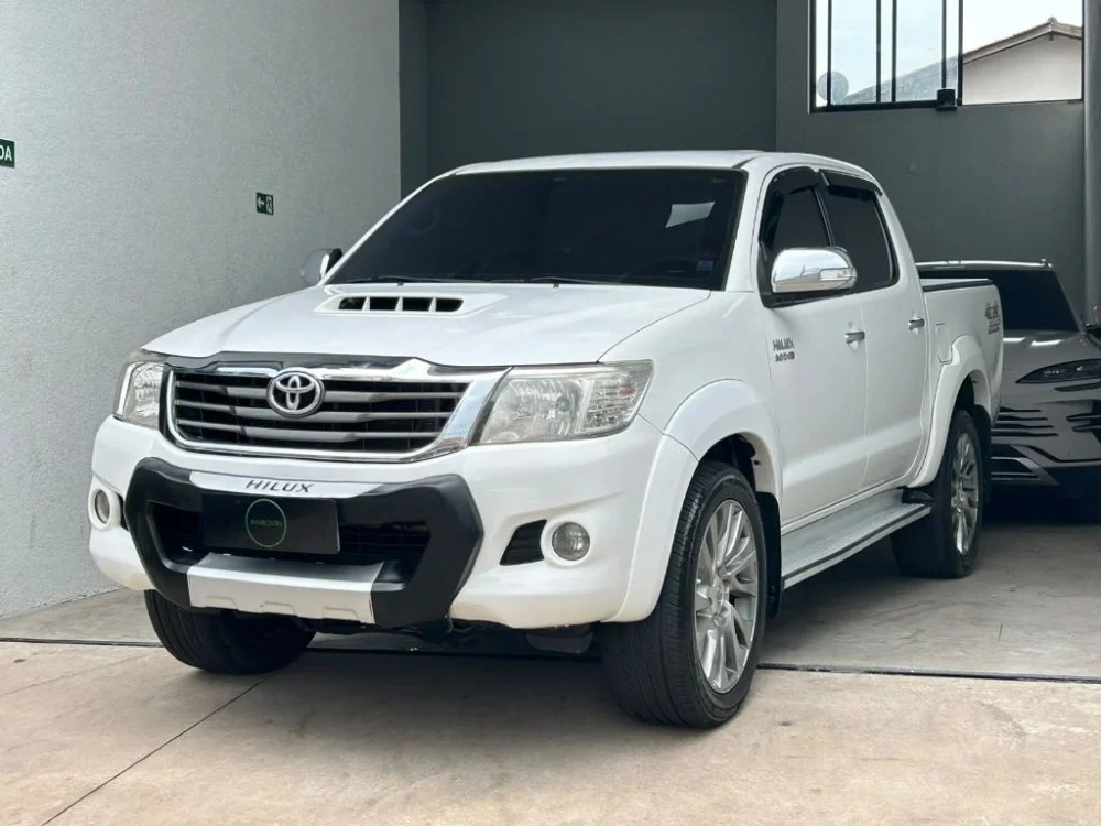 Toyota Hilux CD SRV D4-D 4x4 3.0 TDI Diesel Aut